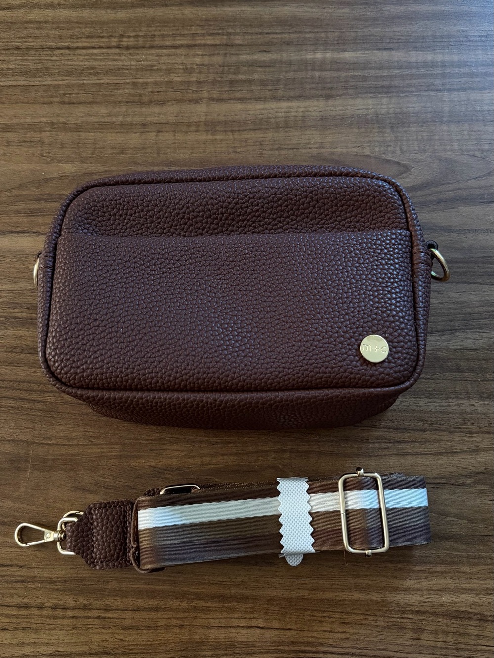 Modern + Chic willow bag in coffee
